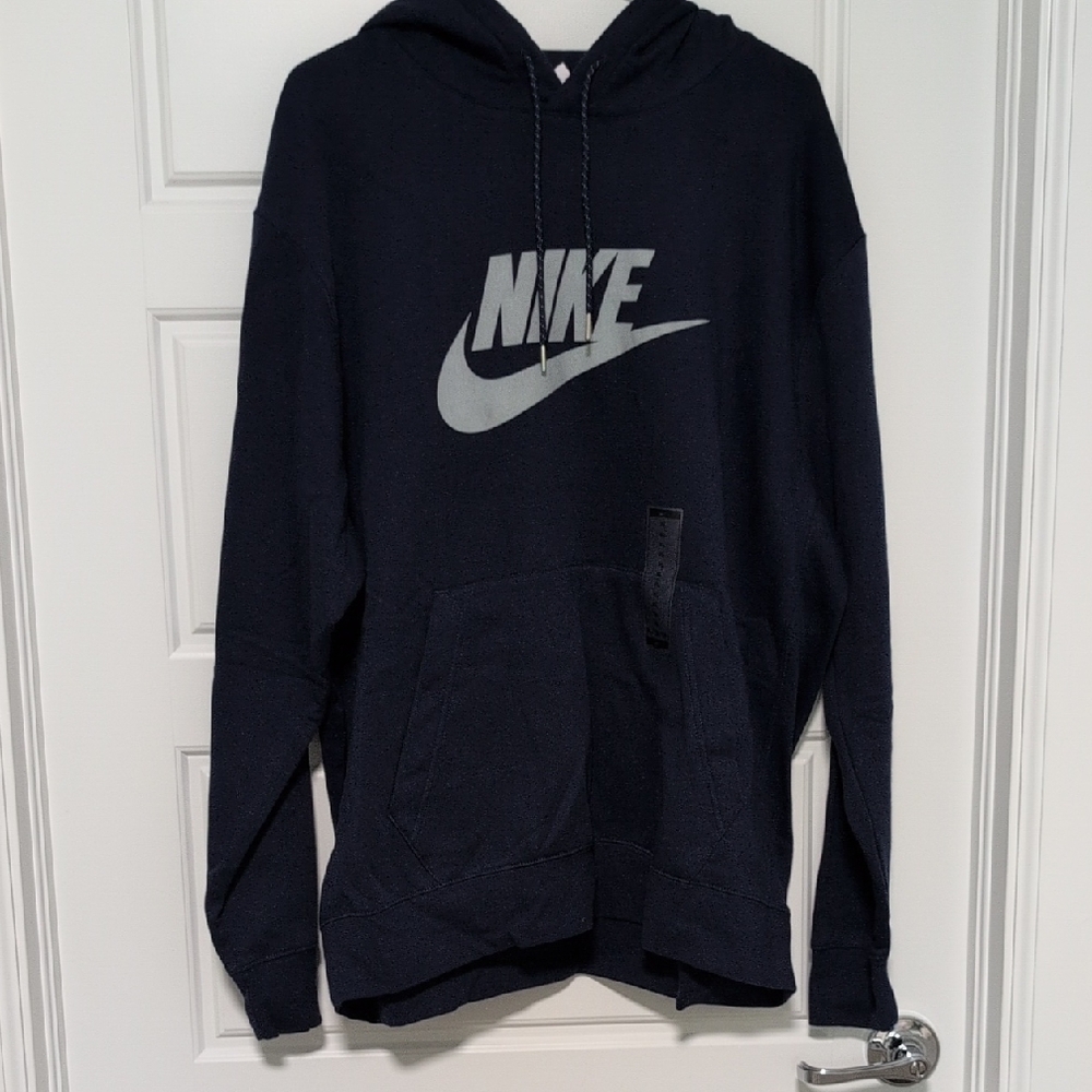 Nike Black Sweatshirt Hoodie Athletic Style